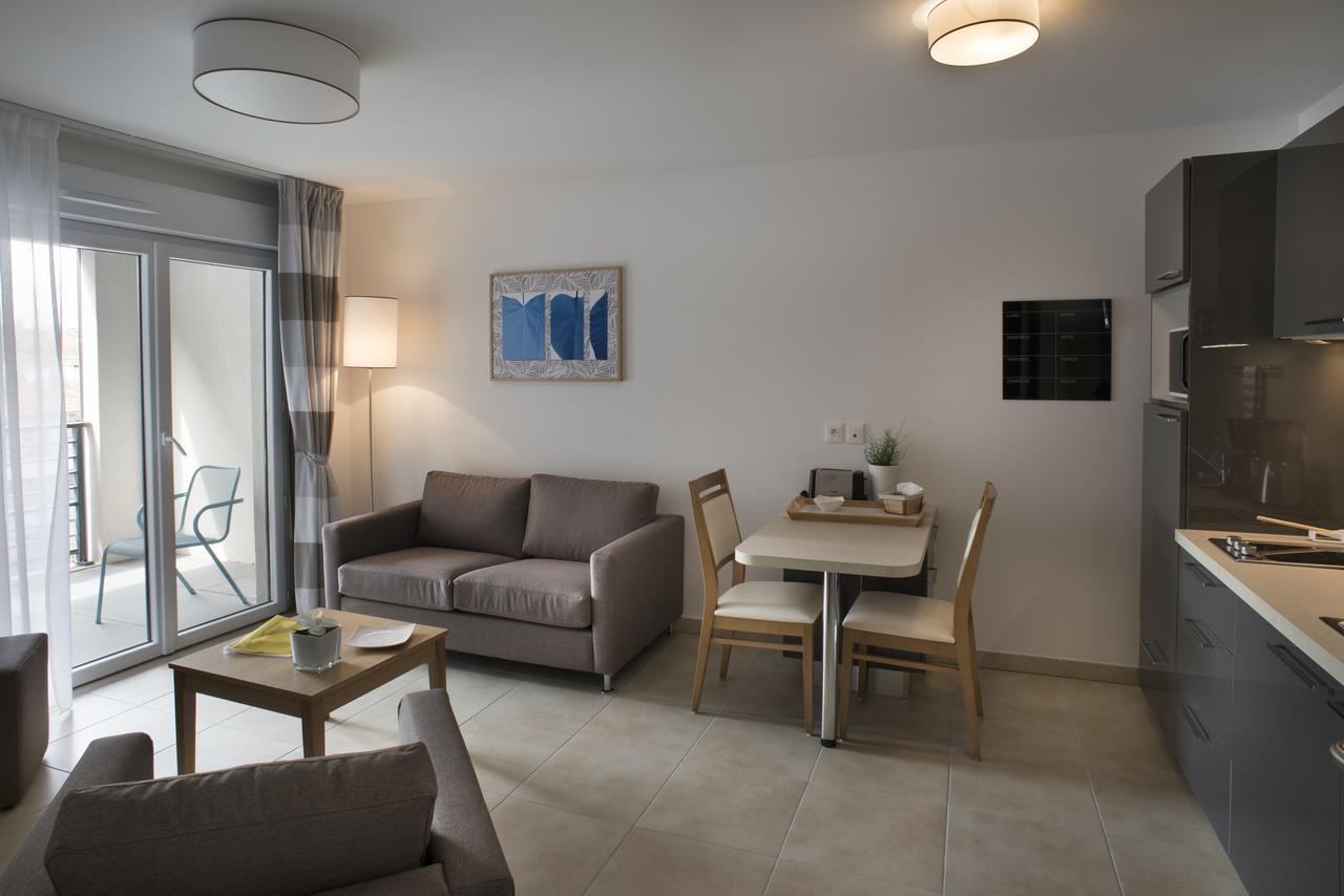 Domitys La Palombine Lejlighedshotel Saint-Raphaël Eksteriør billede
