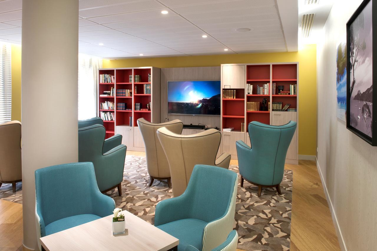 Domitys La Palombine Lejlighedshotel Saint-Raphaël Eksteriør billede